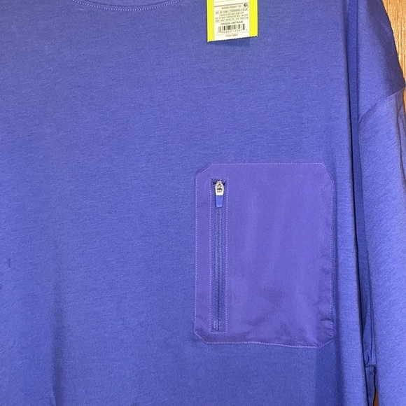 •ALL IN MOTION•NWT PERIWINKLE BLUE WOVEN ZIPPER POCKET CREWNECK TEE SIZE LARGE - Picture 5 of 7